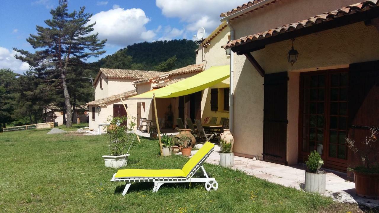 Clos De L'Artuby Valderoure Exterior photo